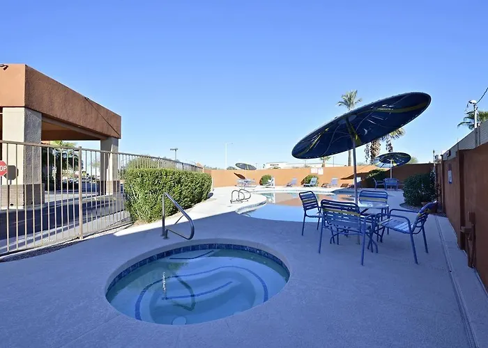 Hotel Western Of Chandler
